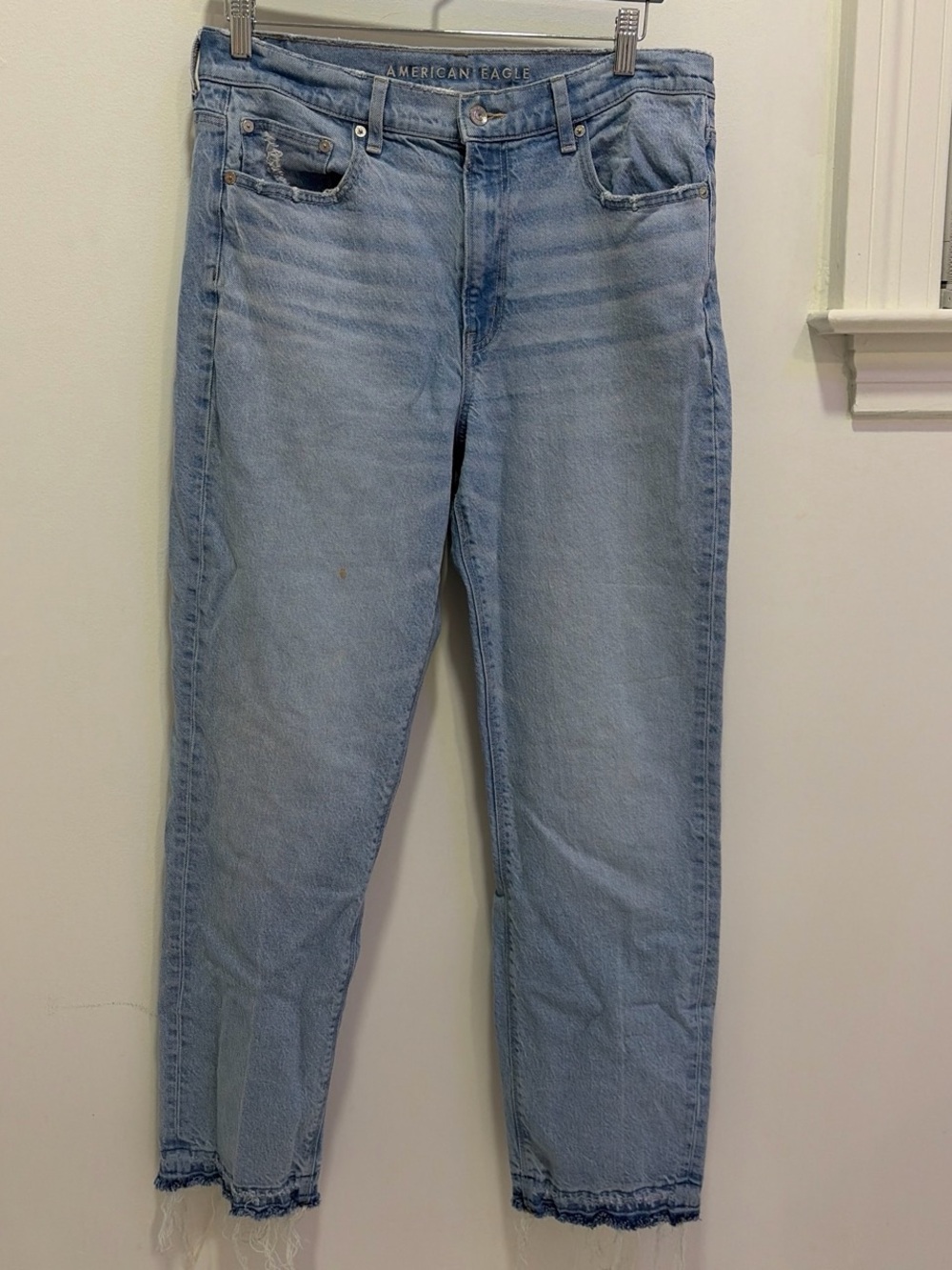 American Eagle Outfitters Light Wash Jeans size 12